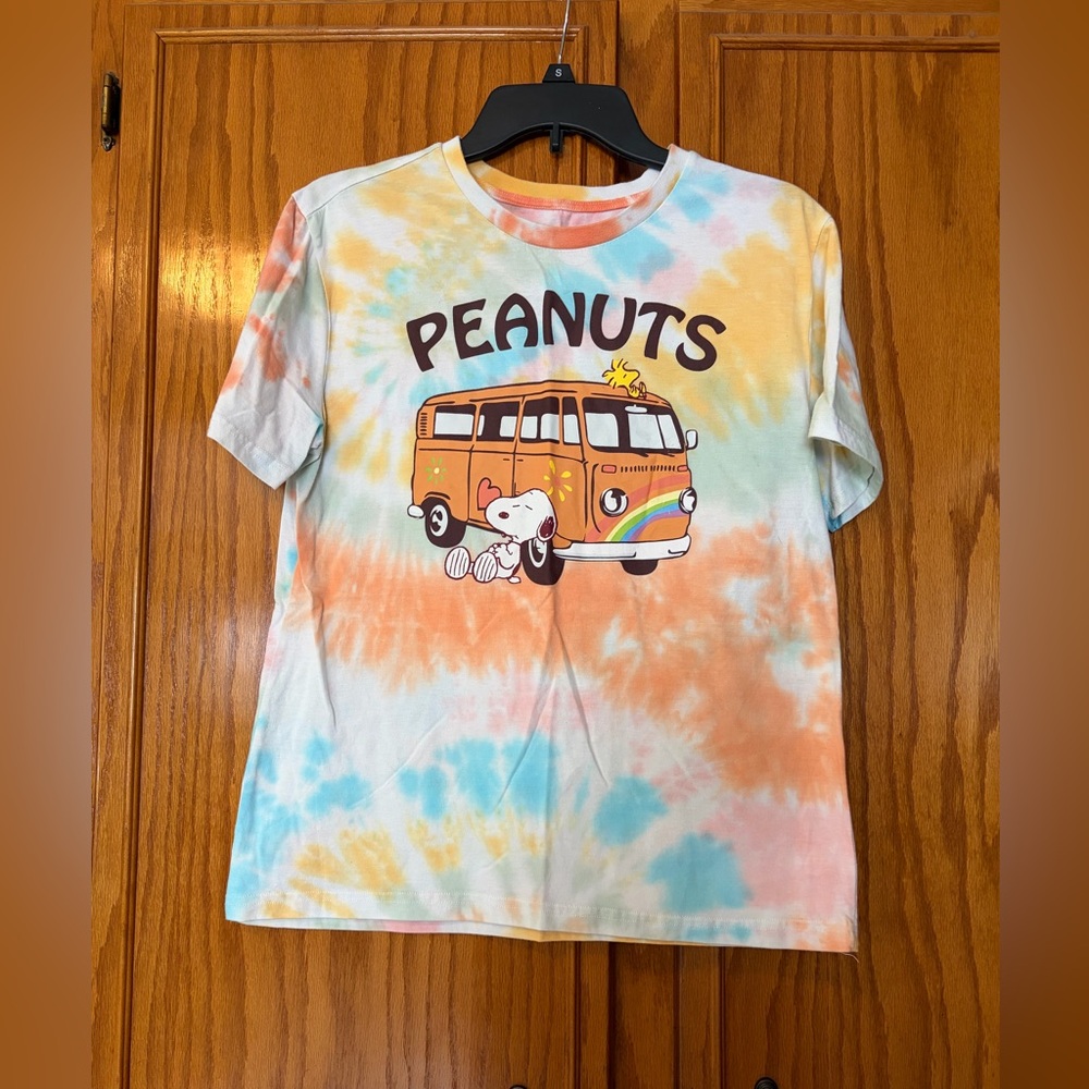 Tye Dye Snoopy Peanuts VW Bus shirt size small